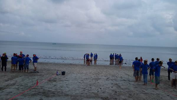 sdkt team building game pantai kuta